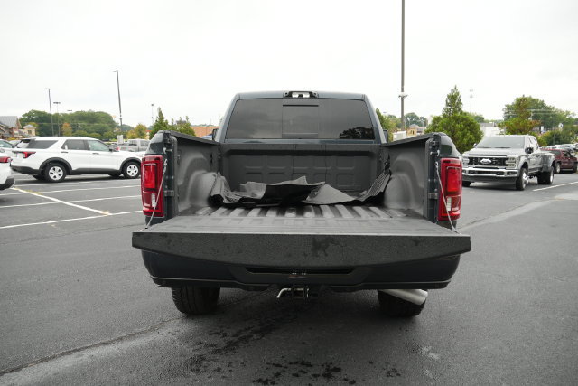 Used 2025 RAM 2500 Laramie w/ Night Edition AWD/4WD image 11