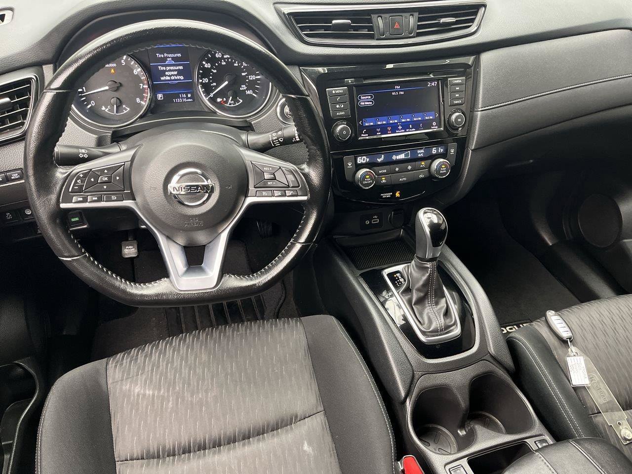 Used 2020 Nissan Rogue SV AWD/4WD image 11
