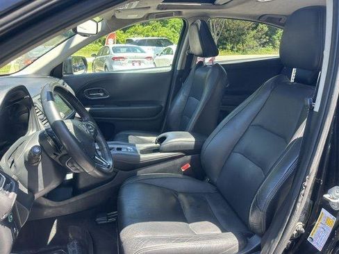 Used 2021 Honda HR-V EX-L image 15