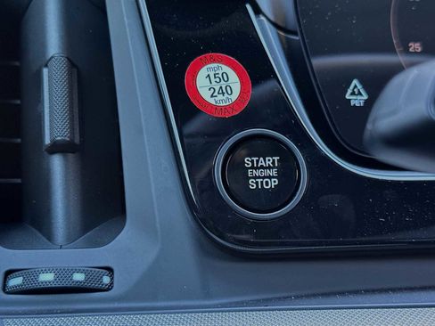 Certified 2024 Porsche Cayenne image 24