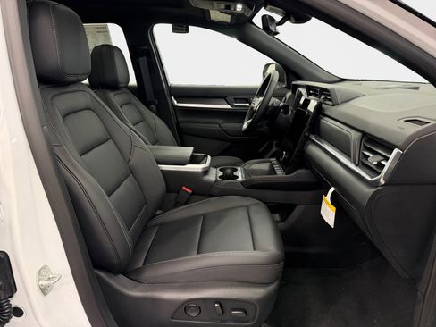 New 2026 GMC Terrain Elevation w/ Elevation Premium Package AWD/4WD image 12