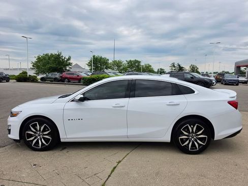 Used 2024 Chevrolet Malibu RS FWD image 4
