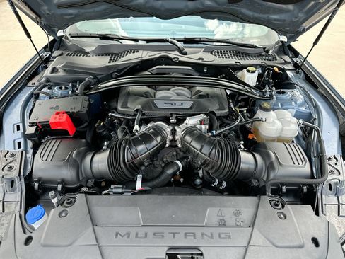 Used 2025 Ford Mustang GT Premium RWD image 26