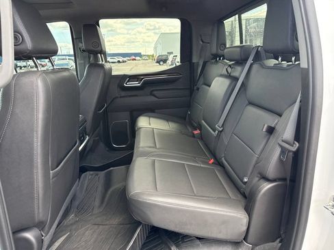 Used 2024 GMC Sierra 1500 Elevation w/ Elevation Premium Package AWD/4WD image 10