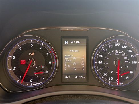 Used 2020 Hyundai Veloster N w/ Performance Package FWD image 30