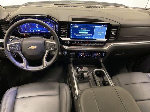 Used 2024 Chevrolet Silverado 1500 LTZ w/ LTZ Premium Package image 23