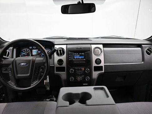 Used 2013 Ford F150 XLT w/ Mid Equipment Group image 18