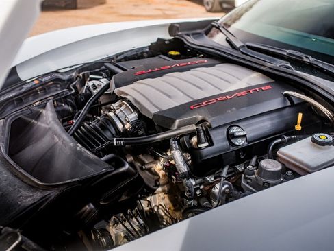 Used 2018 Chevrolet Corvette Stingray Coupe w/ 2LT Preferred Equipment Group image 50