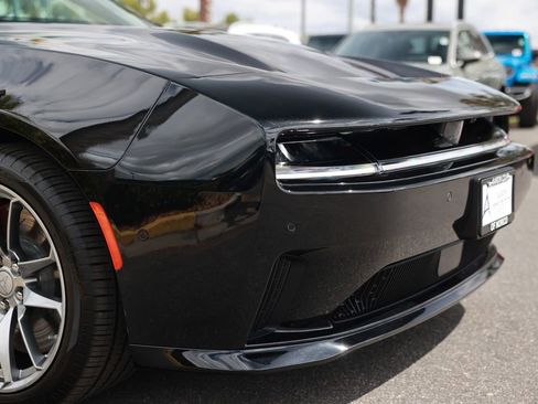 Used 2024 Dodge Charger Daytona Scat Pack w/ Plus Group AWD/4WD image 7