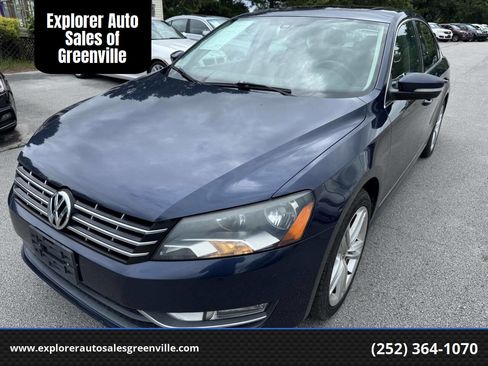 Used 2014 Volkswagen Passat 1.8T SEL Premium image 1
