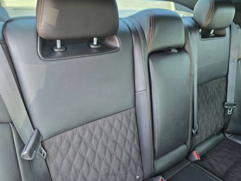 Used 2023 Nissan Maxima SR w/ Sport Mat Group FWD image 15
