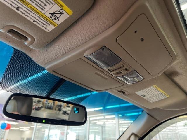 Used 2013 Nissan Frontier SL w/ Moonroof Pkg AWD/4WD image 21