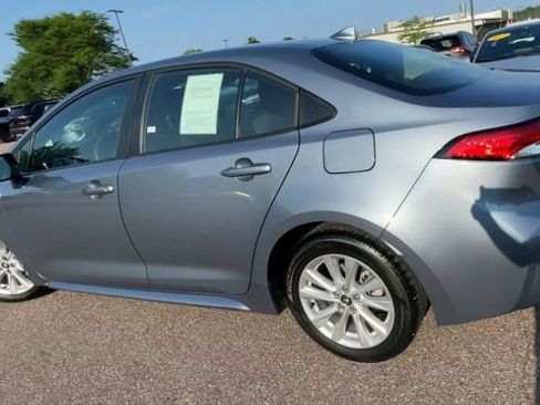 Certified 2024 Toyota Corolla LE w/ LE Premium Package FWD image 4