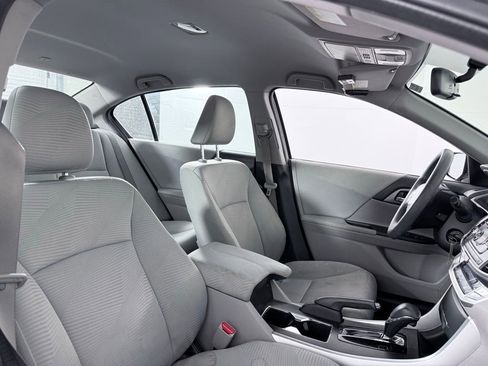 Used 2015 Honda Accord LX image 12