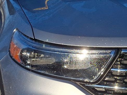 Used 2021 Ford Explorer XLT w/ Class III Trailer Tow Package image 8