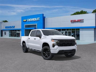 New 2026 Chevrolet Silverado 1500 Custom w/ Turbomax Blackout Package