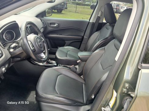 Used 2020 Jeep Compass Limited AWD/4WD image 9