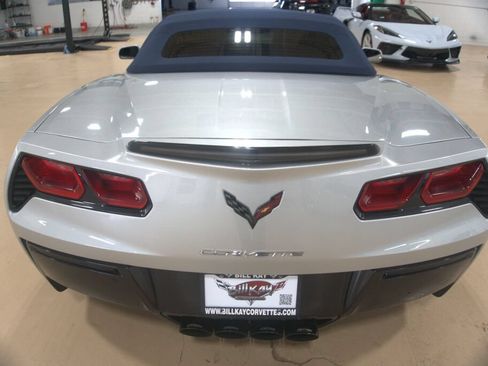 Used 2014 Chevrolet Corvette Stingray Convertible w/ 2LT Preferred Equipment Group RWD image 4