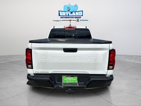 Used 2024 Chevrolet Colorado Trail Boss w/ Technology Package AWD/4WD image 4
