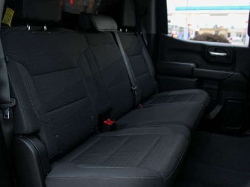 Used 2022 Chevrolet Silverado 1500 Custom image 23