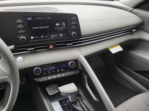 New 2026 Hyundai Elantra Sport FWD image 15
