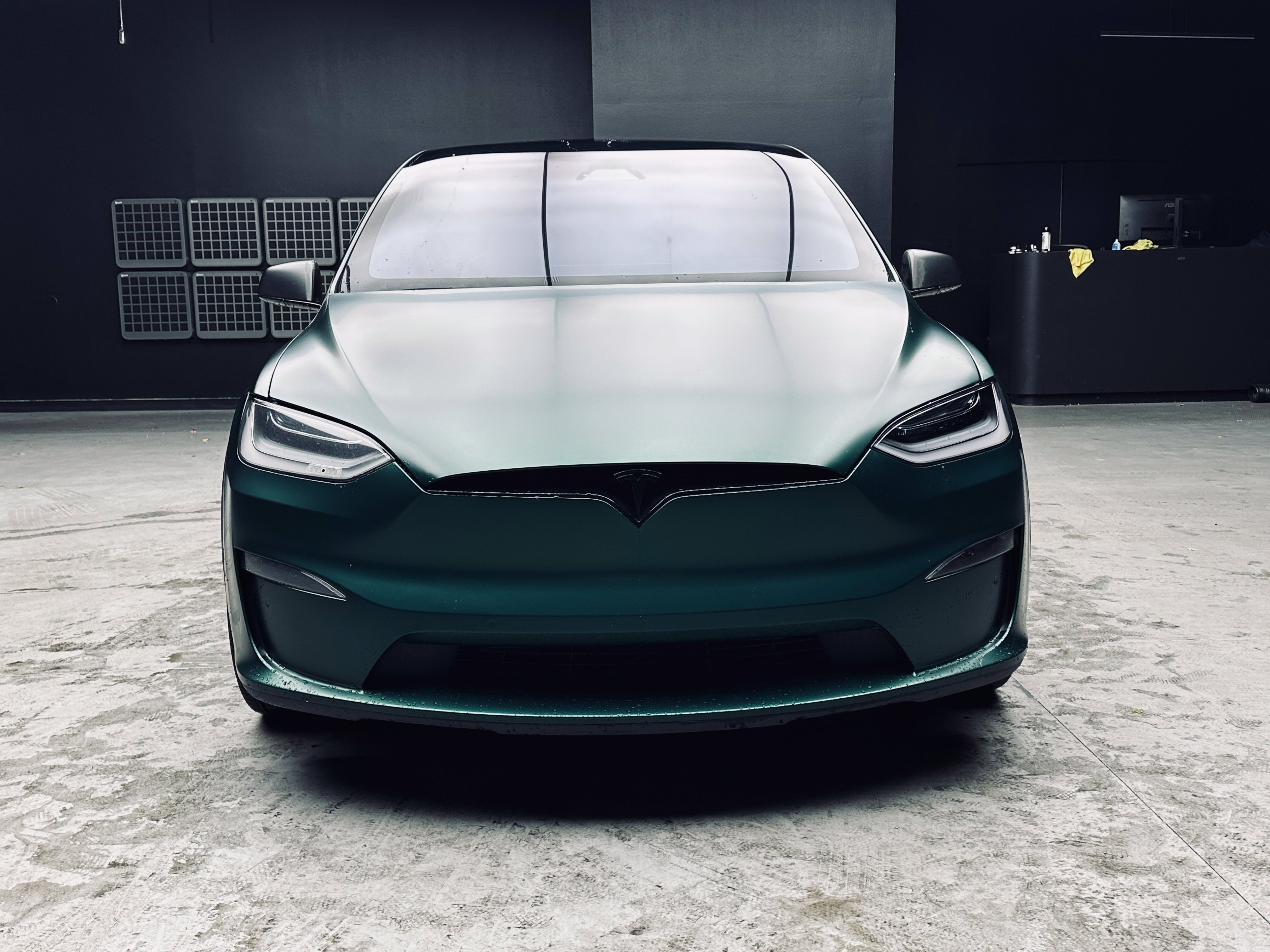 Used 2022 Tesla Model X Plaid AWD/4WD image 11