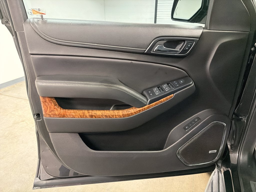 Used 2018 Chevrolet Tahoe Premier RWD image 24