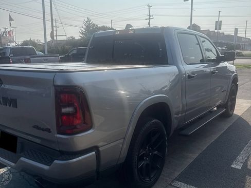 Used 2025 RAM 1500 Laramie w/ Night Edition AWD/4WD image 7