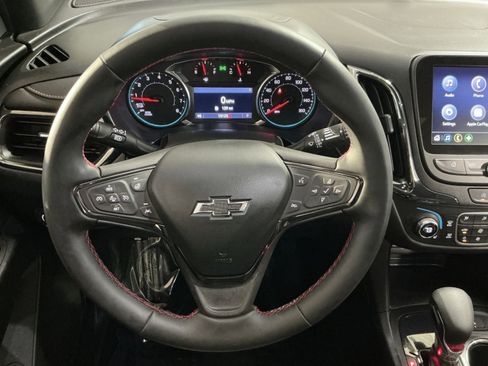 Used 2023 Chevrolet Equinox RS image 24