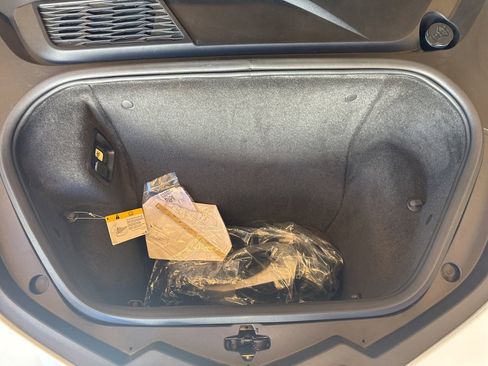 Used 2023 Chevrolet Corvette Z06 w/ Engine Appearance Package image 32