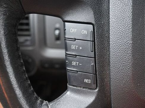 Used 2010 Ford Escape XLT FWD image 24