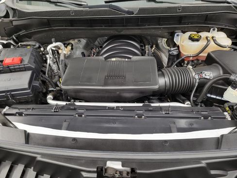 Certified 2023 Chevrolet Tahoe Premier AWD/4WD image 9