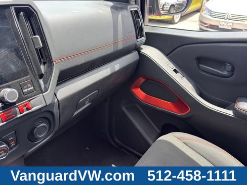 Used 2026 Nissan Frontier PRO-4X AWD/4WD image 16