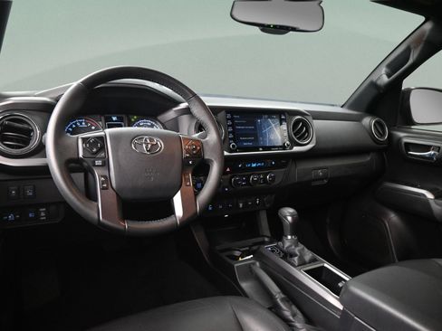 Certified 2023 Toyota Tacoma TRD Off-Road w/ TRD Premium Off Road Package AWD/4WD image 36