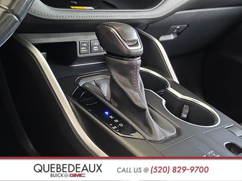 Used 2023 Toyota Highlander XLE FWD image 20