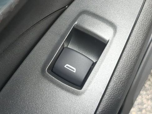 New 2026 Chevrolet Trax LT w/ Driver Confidence Package image 31