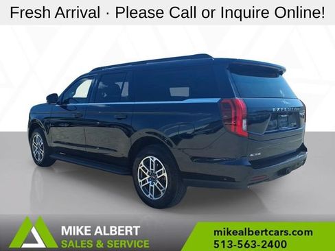 Used 2025 Ford Expedition Max Active AWD/4WD image 5