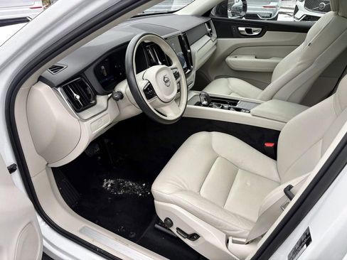 Used 2023 Volvo XC60 B5 Plus w/ Climate Package image 24