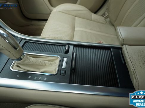 Used 2010 Lincoln MKS AWD image 33