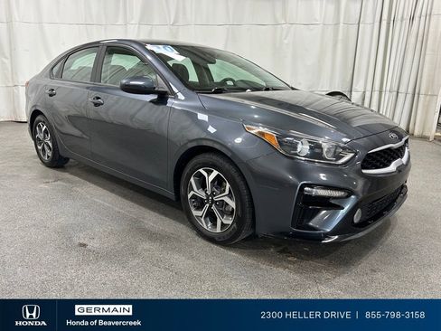 Used 2020 Kia Forte LXS FWD image 1