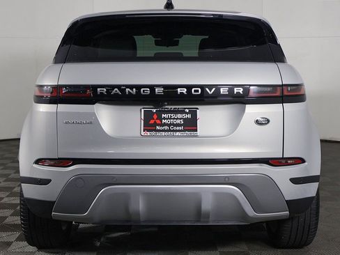 Used 2022 Land Rover Range Rover Evoque SE AWD/4WD image 15