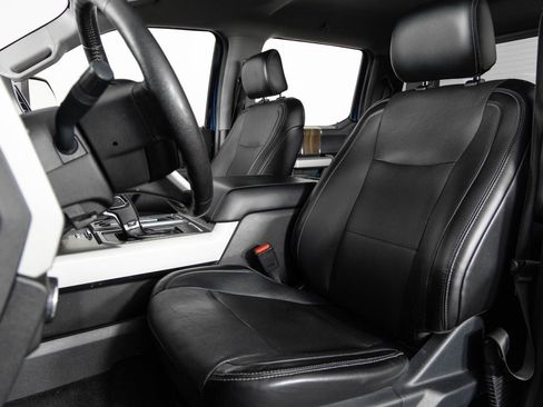 Used 2016 Ford F150 Lariat w/ Equipment Group 501A Mid image 16