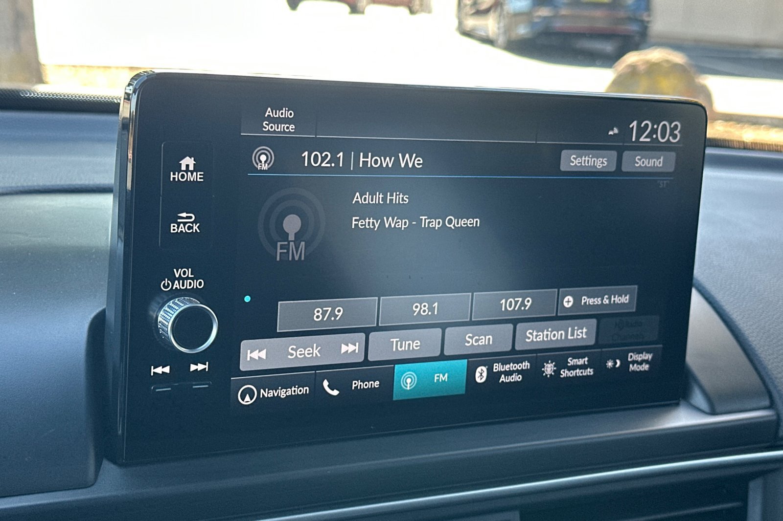Used 2025 Honda Pilot Elite image 18
