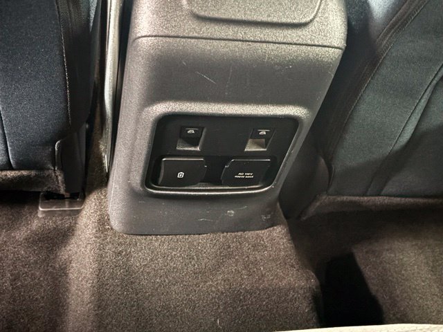 Used 2023 Ford Bronco Outer Banks AWD/4WD image 11