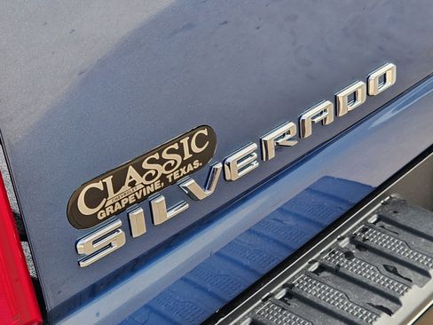 New 2026 Chevrolet Silverado 2500 Custom w/ Custom Value Package image 9