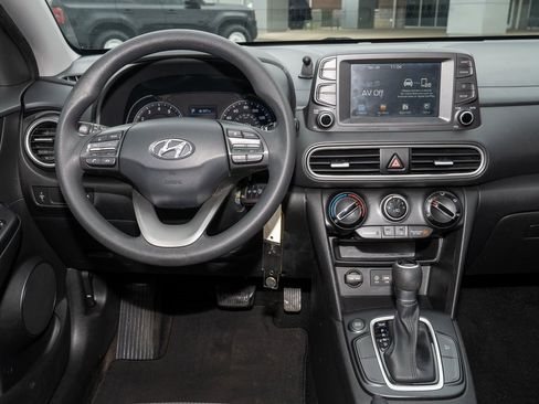 Used 2018 Hyundai Kona SE image 6