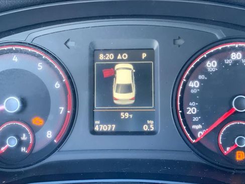 Used 2022 Volkswagen Passat 2.0T SE FWD image 22