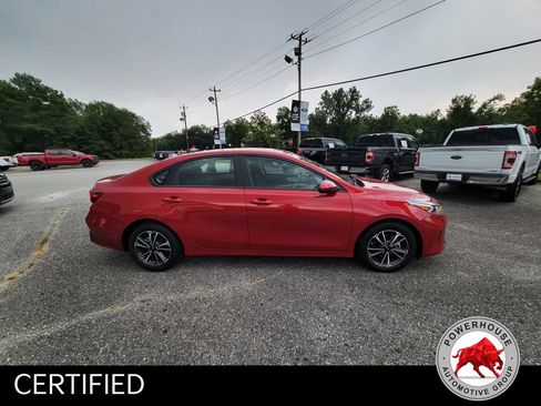 Used 2024 Kia Forte LXS FWD image 6
