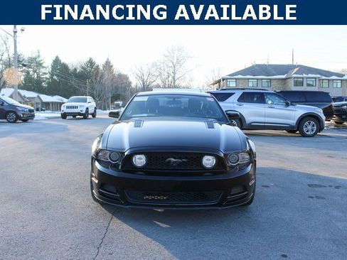 Used 2013 Ford Mustang GT image 3