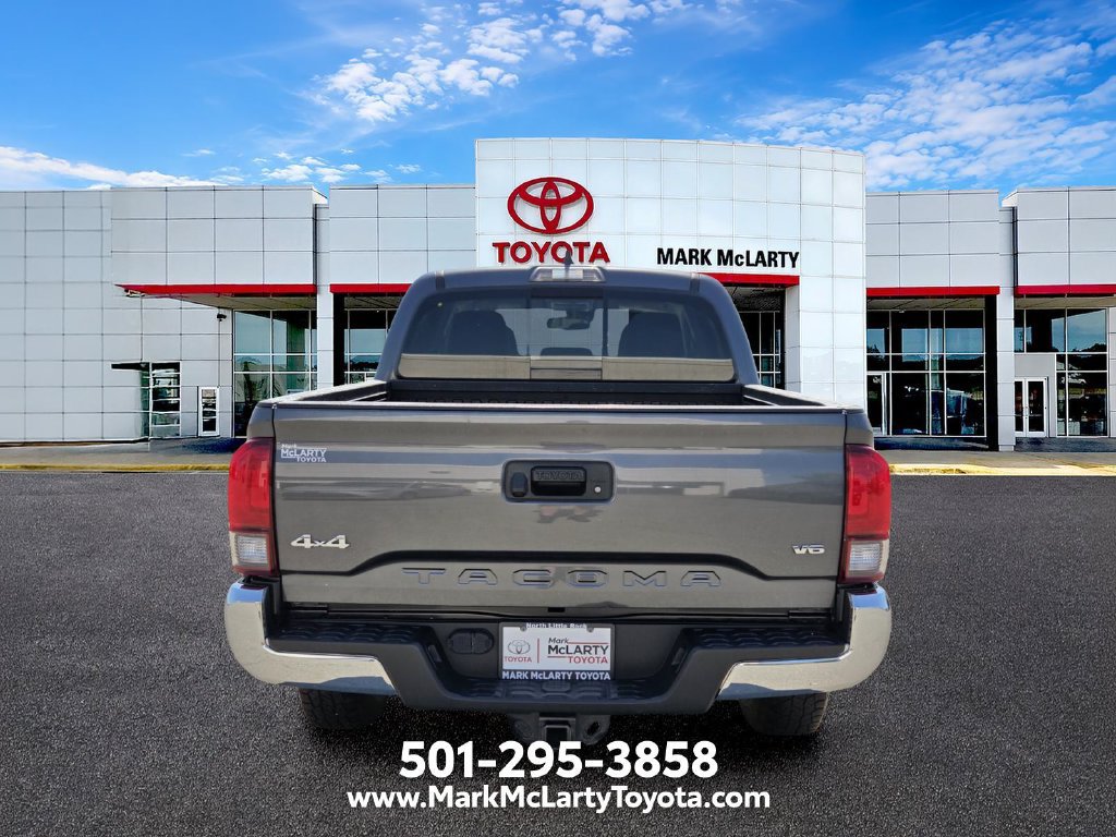 Used 2022 Toyota Tacoma SR5 AWD/4WD image 4